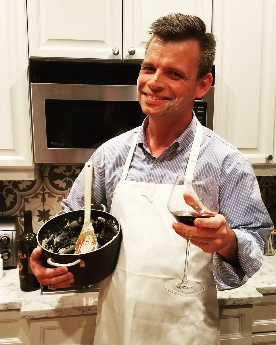 JonnyDHollywood's tweet photo. Learning to cook now... #ChefJonny #EatAtHollywoods #TheKitchenIsStillStanding #ItWasHalfwayEdible #WineHelps #TwiceBaked https://t.co/N6aX5WIx2g