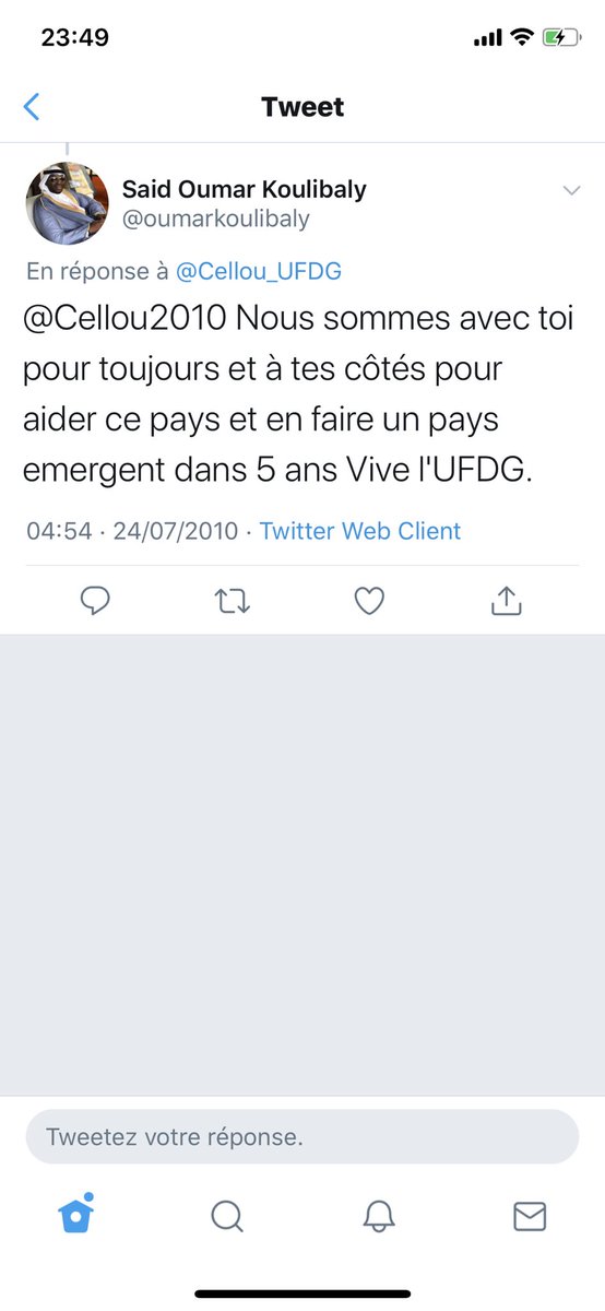 IbrasoryA's tweet photo. Sachez juste que @oumarkoulibaly était un fervent d��fenseur de @Cellou_UFDG en 2010 parceque tout le monde voyait CELLOU DALEIN président.
L’avantage de la GUINÉE est qu’on se connaît tous entre nous.
Aujourd’hui ce même mec est complice notoire du coup d’Etat en vue. https://t.co/4vPf9dbsfW