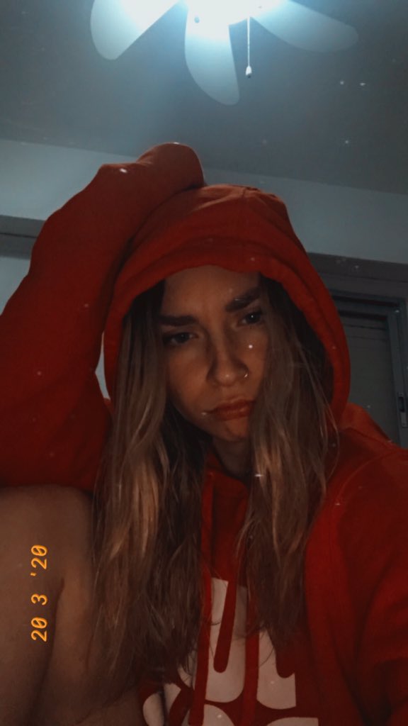 ainoarmm's tweet photo. -🤷🏼‍♀️- https://t.co/skTLRRFmlj