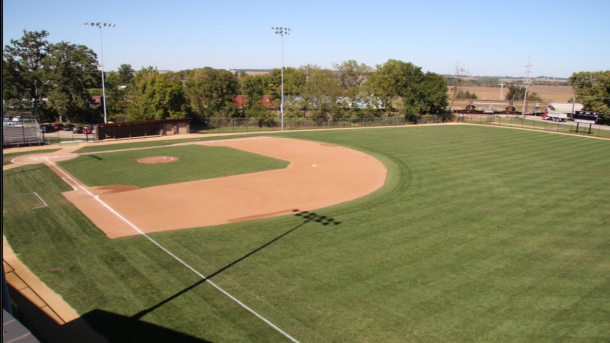 hudson_dunwoody's tweet photo. I'm excited to announce that I will be furthering my academic and baseball careers at Cornell College! I will also join their eSports program! I'd like to thank my family, friends, and coaches for their support. Go Rams! @CornellRamsBB @AnkenyBaseball @GrandSlam_DM @PeakBBClub https://t.co/cEZe0pVmT8