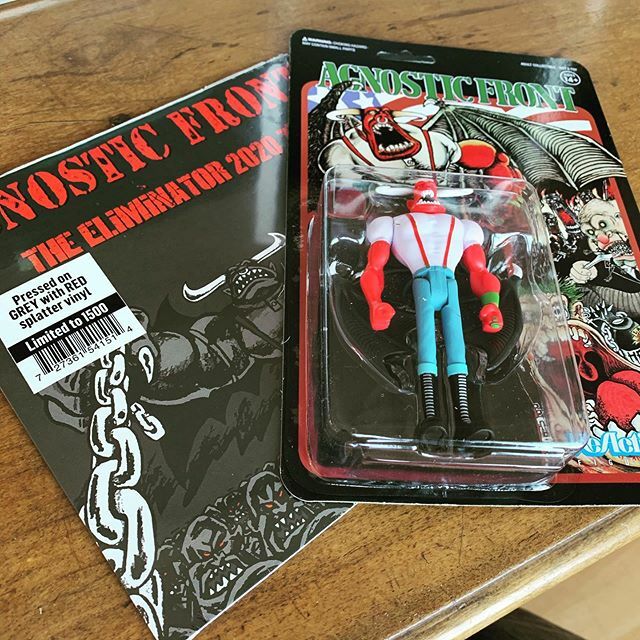 Krawallnadel's tweet photo. Da haben also #agnosticfront #theeleminator & #toxicshock neu aufgenommen & verkaufen das mit #skinhead #actionfigur. #songs passen ja zu #corona. Ja warum nicht, ich hab angebissen. .
#7zoller #7inchvinyl #7inch #vinyl #vinyllover #greyvinyl #redsplatter #vinylcollector #coโฆ https://t.co/KnNueWGZ9V