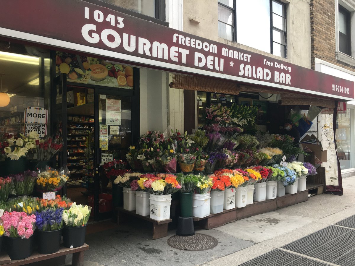 Finally, on Lex, 1 thing reliably unchanged: The bodega that has expanded to double-wide since my childhood. The owner sends a hi to my kids, & while I pay for daffodils & tulips to take upstairs she says, “Your mommy always like.”I can see her smile in spite of her mask.