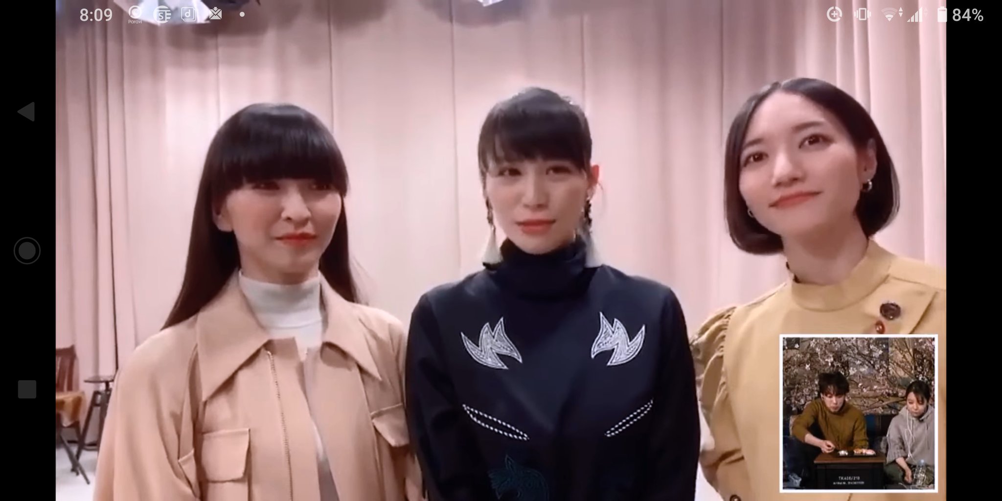Araamnos Perfumeが出てきた瞬間に かわいい を連発してもねちゃんにも かわいいよね と悪びれなく言ってるたけちゃん女心分かってないなと思ったのは私だけではないはず 佐藤健 たけてれ たけもね 上白石萌音 T Co G0owx8cx5q Twitter
