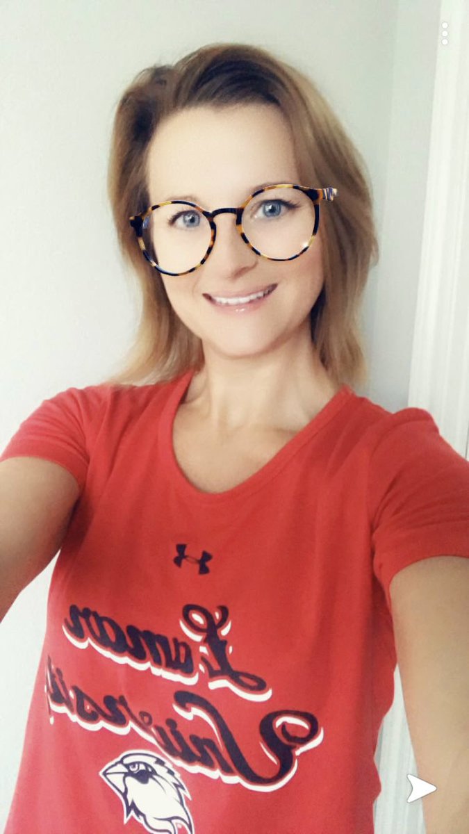 hawkeshub's tweet photo. I’m wearing no makeup during quarantine so thanks to Snapchat filters for making me presentable for College Shirt Day! #LTBettertogether https://t.co/pnv6lG2gcR