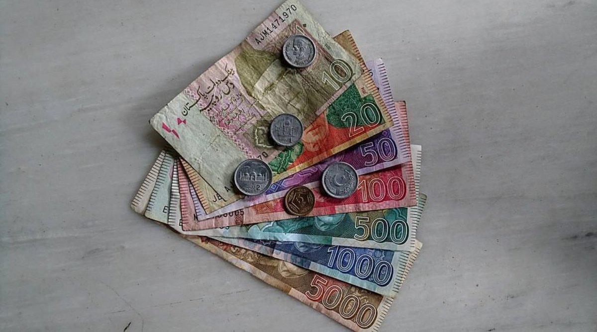 AliBinNajam's tweet photo. I wonder why people are not talking about currency notes, we all know our notes are filthy, we have no idea which hands those notes have gone through. Please wash your hands after touching any kind of currency and keep away from children.  #CoronaVirusPakistan #CoronaStopKaroNa https://t.co/YgmkuctfxA