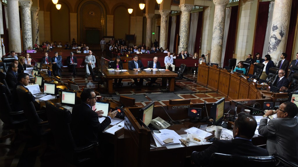 Primal_Digest's tweet image. Fundraiser #PleadingGuilty To Facilitating $500K Bribe To #LaCity Councilmember
losangeles.cbslocal.com/2020/03/19/fun…