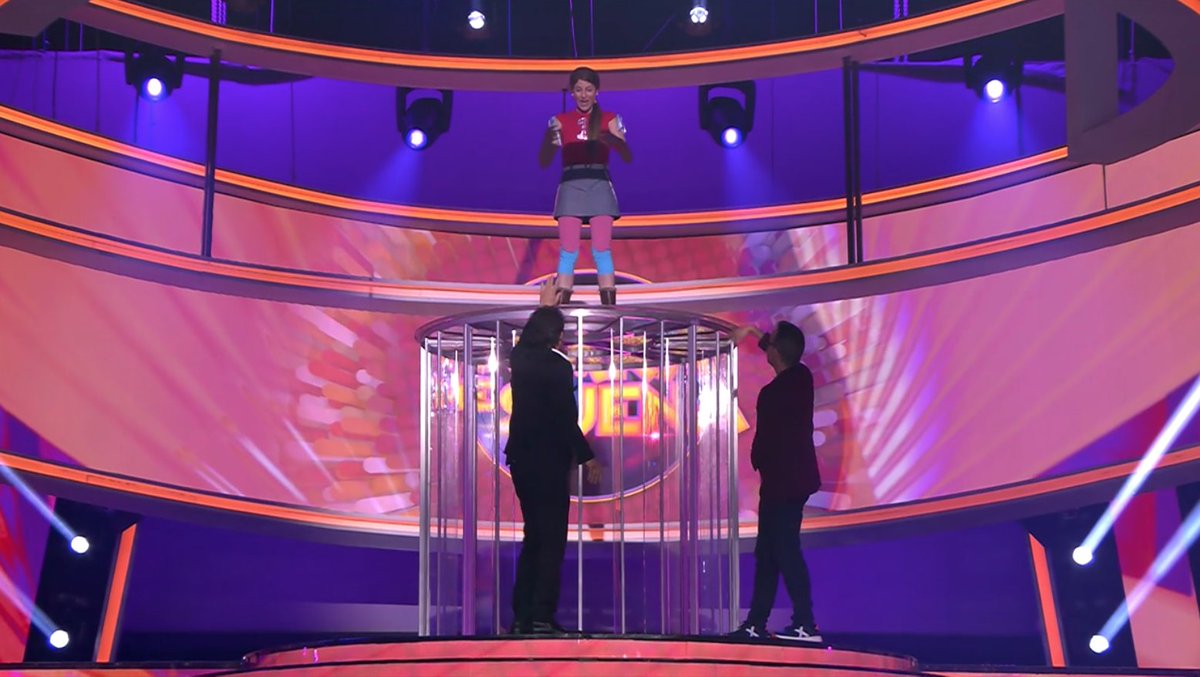 TuCaraMSuena's tweet photo. Que no, que no, que a la chita callando no te estamos vacilando 😏 ¡Que es verdad, @saraescu1981 te queremos en la próxima edición de #TCMS! 😍🙌 https://t.co/4AtdxlflTs  #TCMS11 https://t.co/FBQYx4ibfK