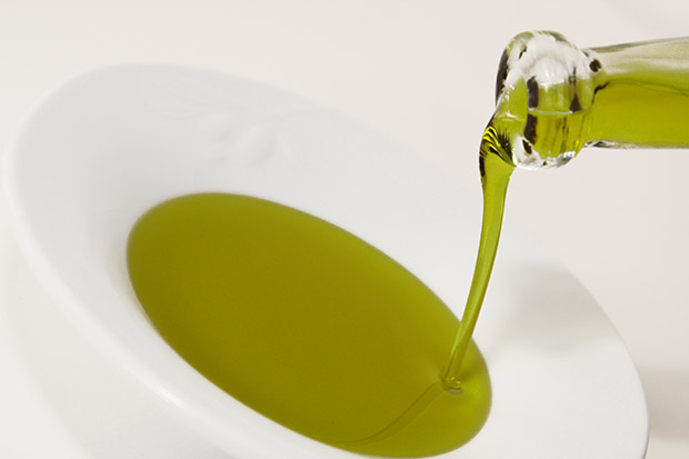 EcbhEurope's tweet photo. #SpanishOliveOil
ECBH FOOD &amp; BEVERAGE DEPARTMENT
Supplying Spanish Olive Oil to our clients worldwide.
FIRST COLD PRESSED VIRGIN EXTRA OLIVE OIL
https://t.co/fwduEEojEw https://t.co/MWqYIcJtgZ