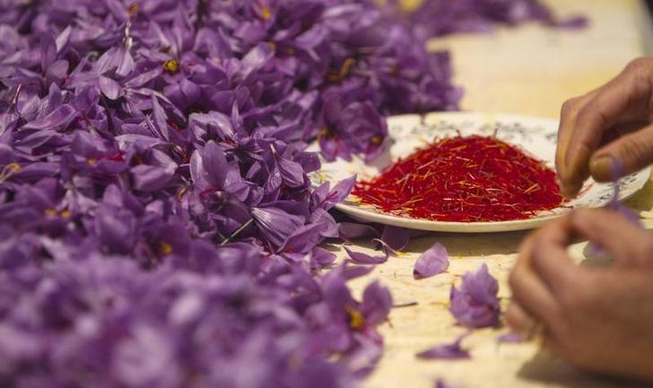 EcbhEurope's tweet photo. #SaffronExport
ECBH FOOD & BEVERAGE DEPARTMENT
Supplying Spanish Saffron to our clients worldwide. https://t.co/fwduEEojEw https://t.co/gqwEjW1iDQ