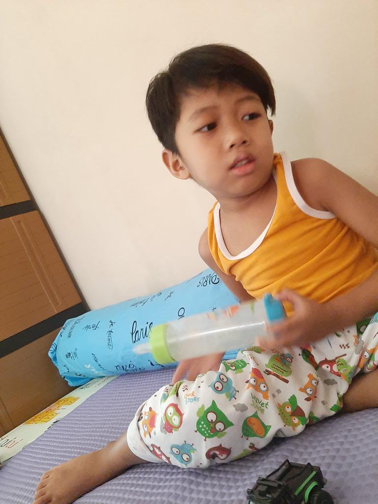 lsandilaa's tweet photo. Mi susunya kurang tolong bikin lagi. No waaaaaay mami takut ke dapurnya 😭 https://t.co/X2rZChq6Zp