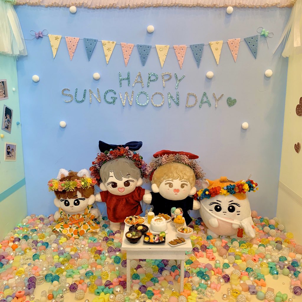 엉아 생일축하하러 나온 칭구들🎂
#다시_찾아온_3월의꽃_하성운
#좋았다_설렜다_성운이의_27번째생일
#빛나던_꿈들속엔_늘_성운이가_있어
#하성운 #HASUNGWOON
#츄잉뽀메 #말랑우니 #꿀빵우니 #햄찌운