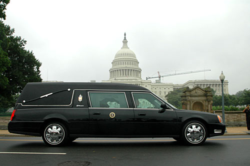tjcandesign's tweet photo. @DeKalbILChamber Def hearse https://t.co/x0RDsq9Fw3