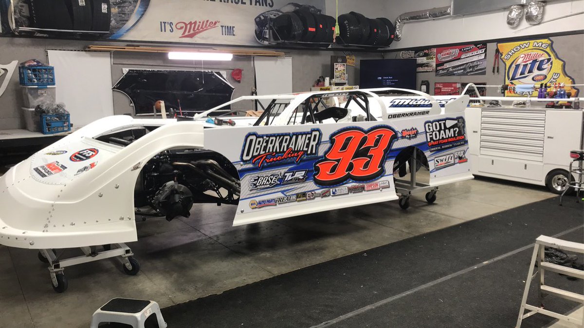 OberkrameRacing's tweet photo. @ModernImages1 killin the game as usual ! Got lots of fine folks on board this year @bwracecars @Accu_Force @BaseRacingFuel @SwiftSprings1 @foxracingshox , ready to debut this hot rod ! #2020 #icon https://t.co/AX09EkVv34