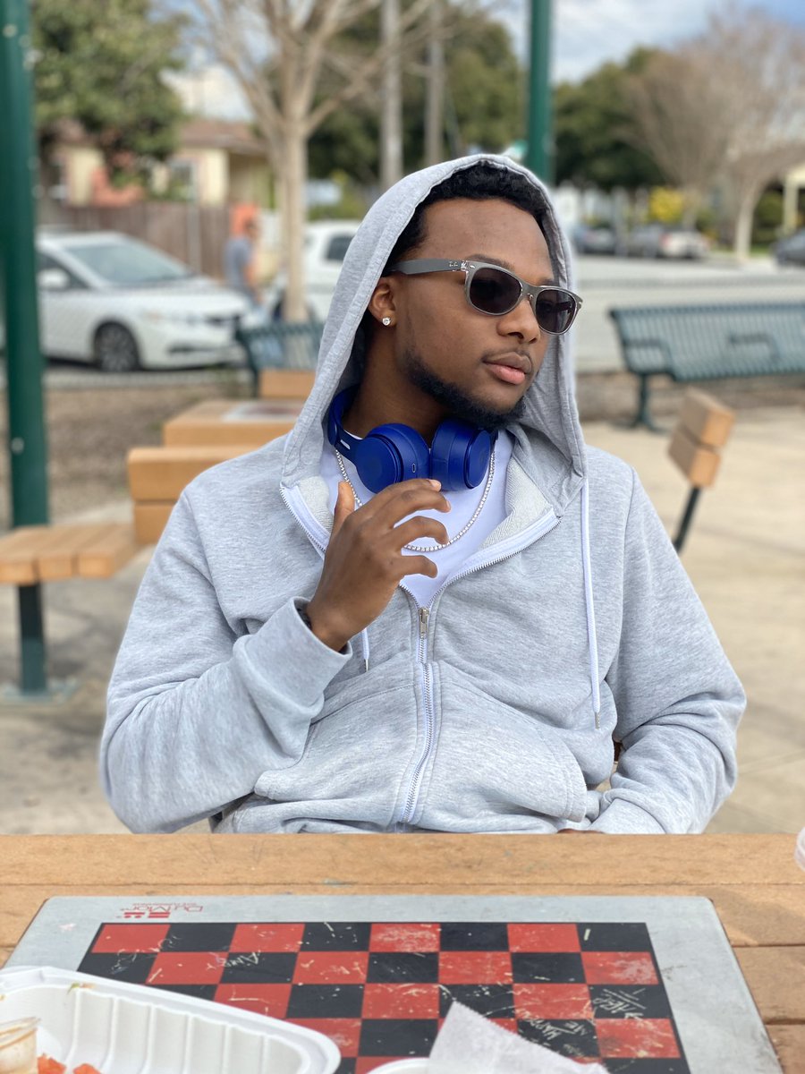 GregSVT500's tweet photo. Big 23🤙🏾💎 https://t.co/xIO3U8QOQ8