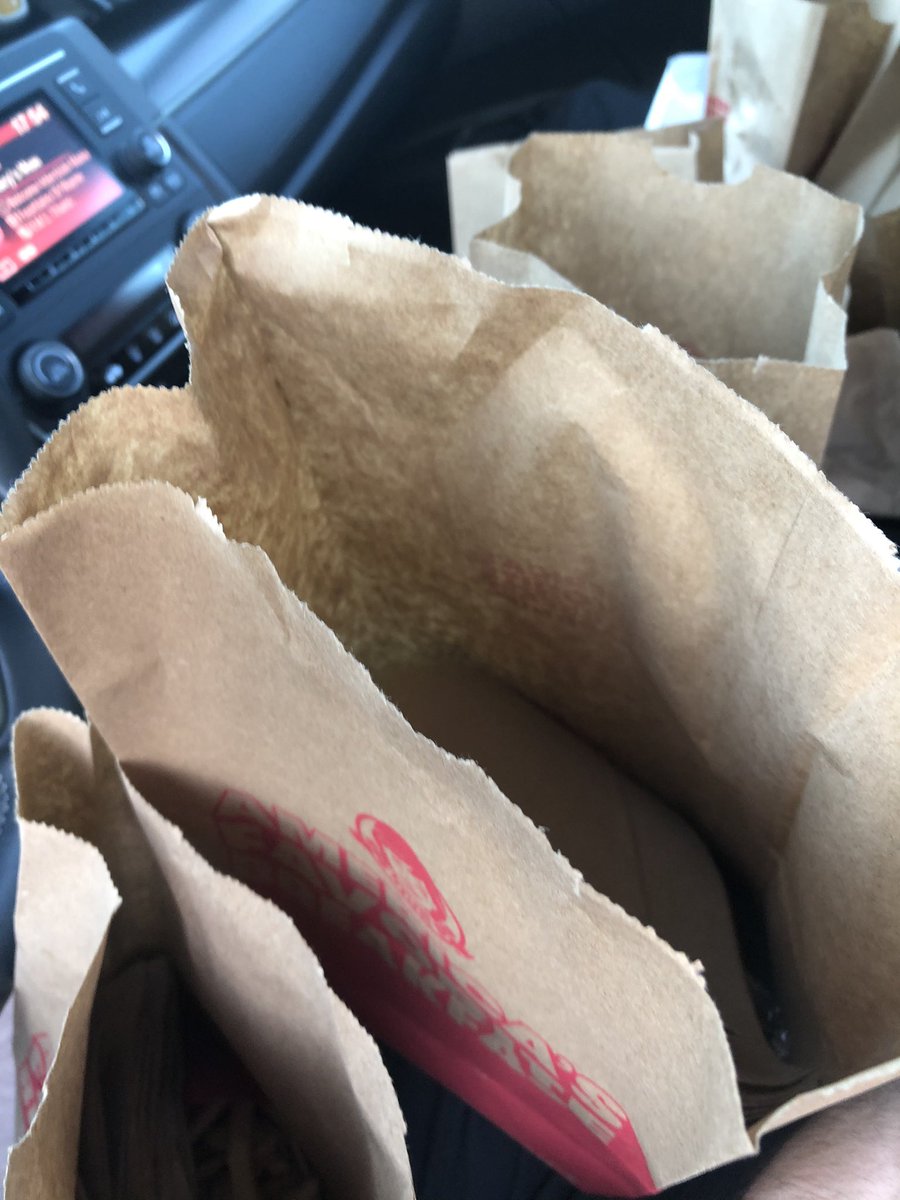 SailorDan98's tweet photo. @Wendys thanks for the 100 Spicy Nugs for $30 https://t.co/rniB4oSHIE