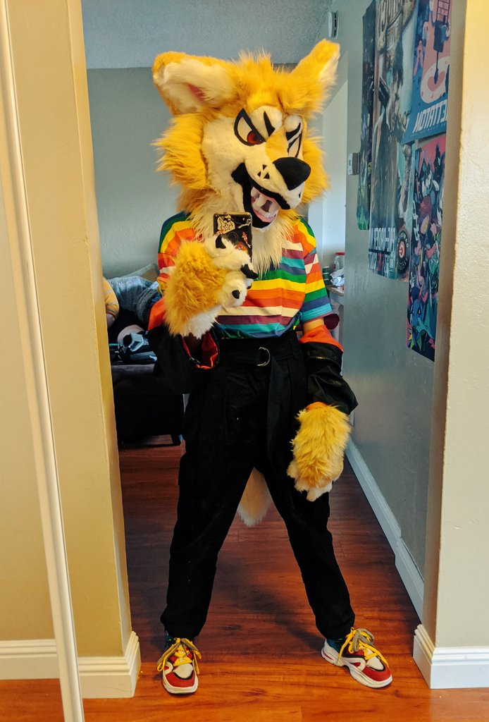 noodlesuits's tweet photo. All dressed up &amp; nowhere to go #FursuitFriday https://t.co/GgEXQ1eIlg