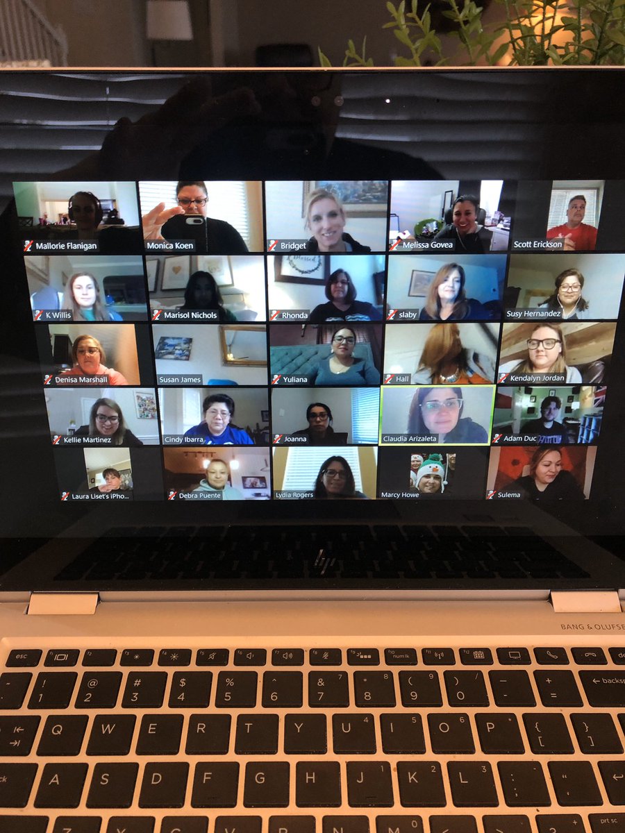 CarrolltonElem's tweet photo. Carrollton Elementary teachers collaborated today in our first virtual staff meeting! We miss our students! @DrChapmanCFBISD #togetherwecan #CELionPride https://t.co/xEJc08HP1L