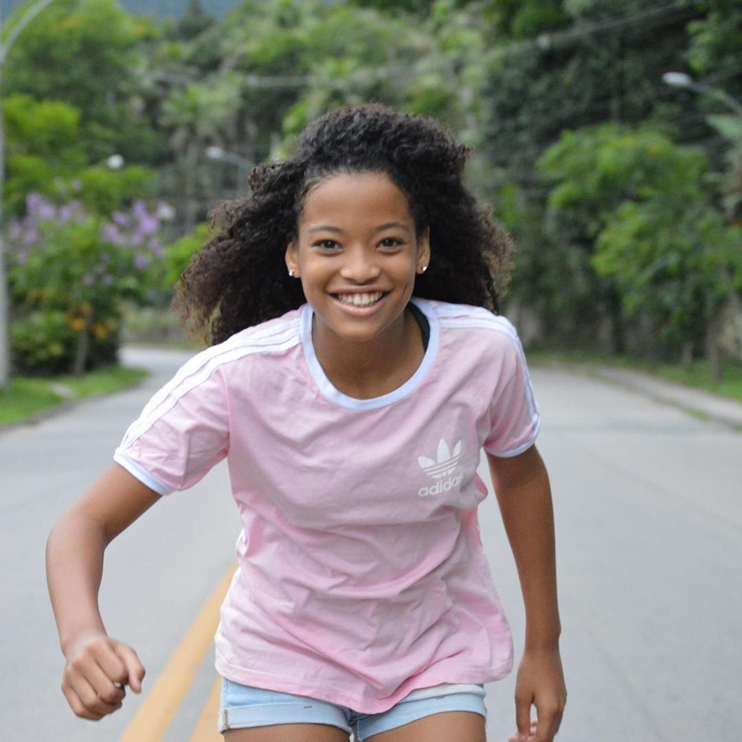 DudaOliveiraSK8's tweet photo. Amo andar de skate perto da Natureza e em Vargem Grande รฉ uma maravilha, me deixa com esse sorriso todo aรญ ๐๐๐
๐น
๐น
๐น
#dudaradical #skate #skategirl #skateboarding #skateordie #skateislife #skatecrunch #skateboard #skater #skatepark #skateeveryday #skate4life #tabla https://t.co/RaJCLX18Y9