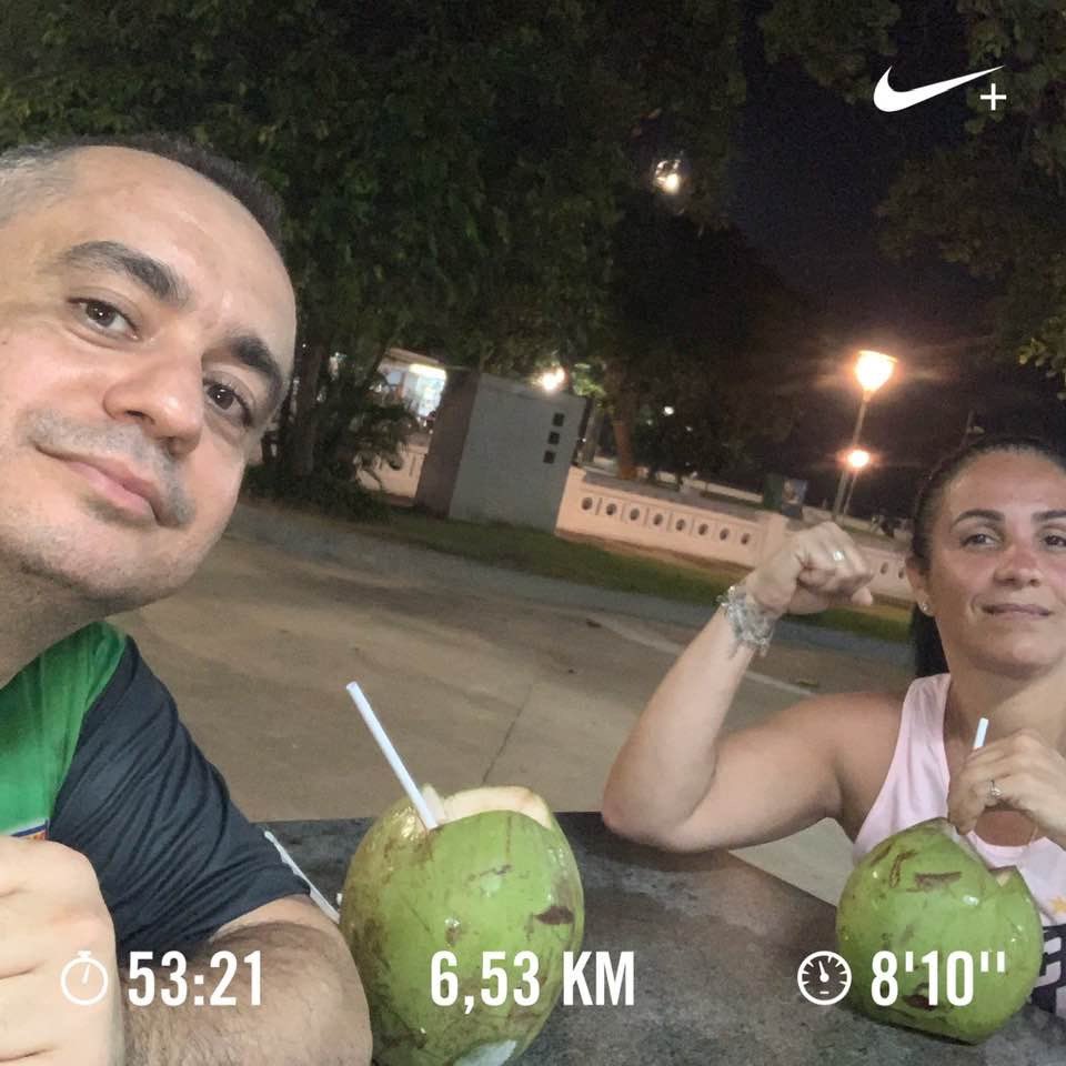 willians2santos's tweet photo. Depois de alguns km tem que hidratar 😅🏃🏻‍♂️🏃🏻‍♀️💨
#run #corrida #vidasaudavel #treino #preparação 
#santos #praia #corridaderua #5km #10km #foco 
#dedicacao #atleta #esforço #superação #treinopesado https://t.co/nalMhAFN5w
