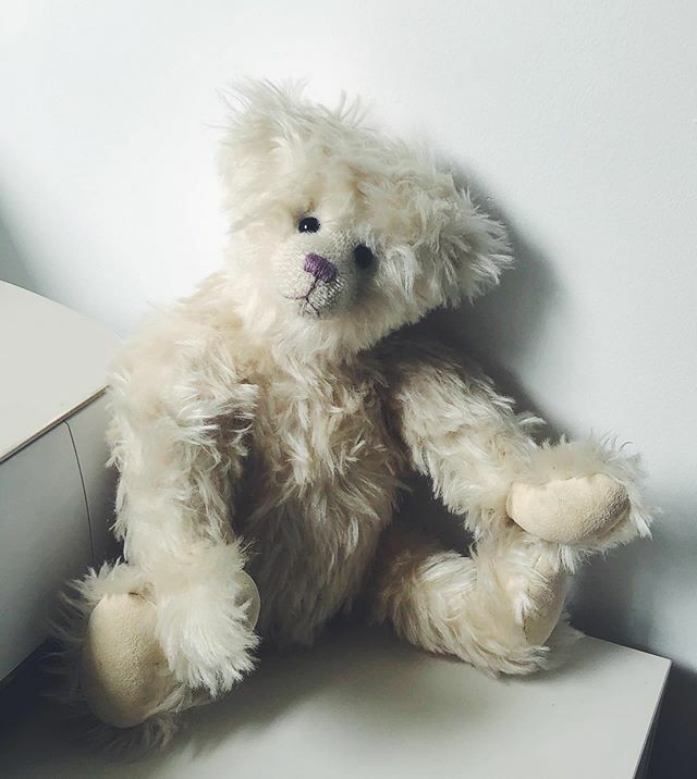samantharaphael's tweet photo. Corona Crafternoon Project #1 - Bear started Feb 2004 finished March 2020 #CoronaCrafternoon https://t.co/ZpcQQ6YAZJ