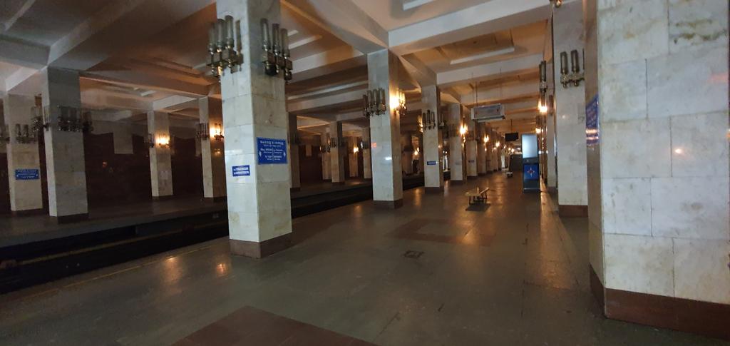 ForgottenMetro's tweet photo. Немного утренней идиллии вам в ленту. 
Станция Московская, 4:55 утра. https://t.co/0ALzhfUhzB