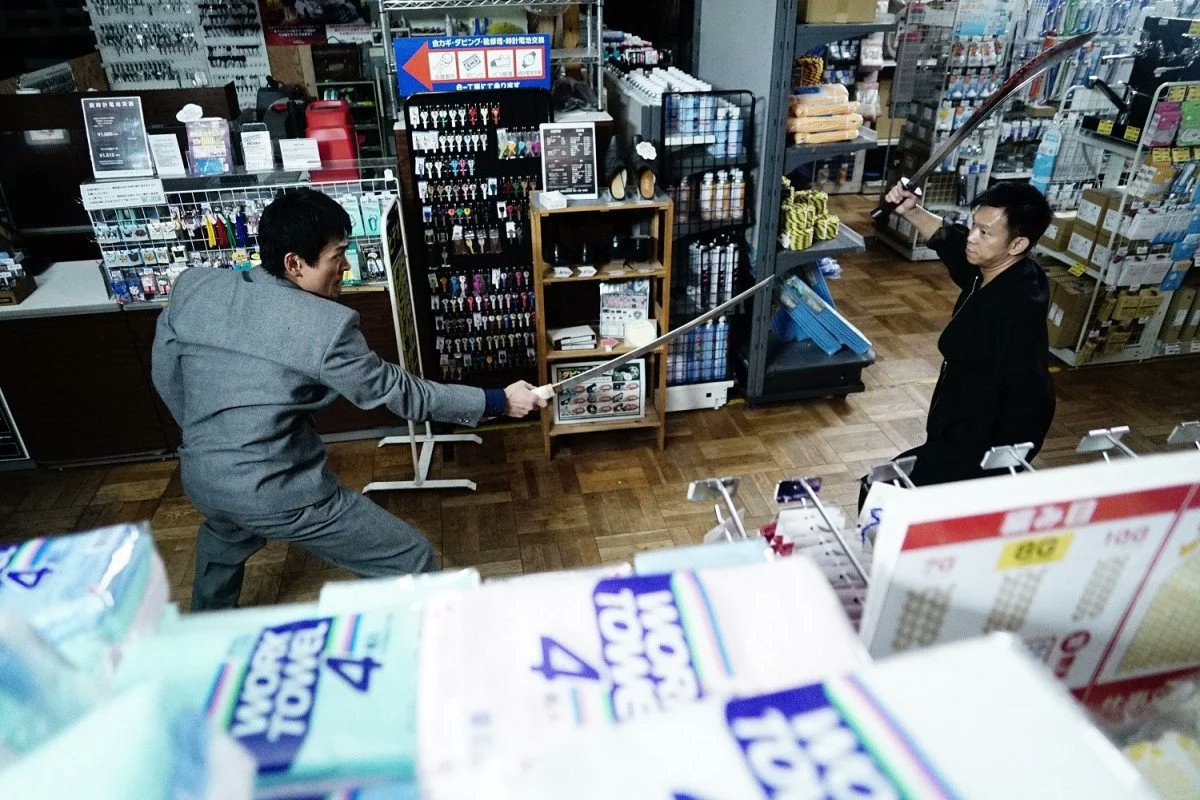 ももも A Twitter ユニディ 狛江店 あのヘルメット 売り切れ S ﾟdﾟlll 買うつもりだったのに 階段のところにもポスターあった タイミングよくマスク買えた さすが なんでもあるユニディ 初恋 T Co R7bgxkhil3 Twitter