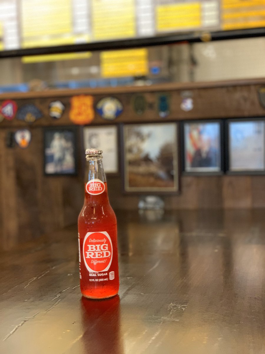 DrinkTheView's tweet photo. Drink In The View with truly my favorite drink in the world Big Red! Thank you @drinkbigred for being with me every step of the way.
Also HUGE shout out  to @missionbbq for giving me such a wonderful gift
#drinkbigred #bigred #missionbbq #blessings #simplepleasures #memories https://t.co/dAsI74vVux