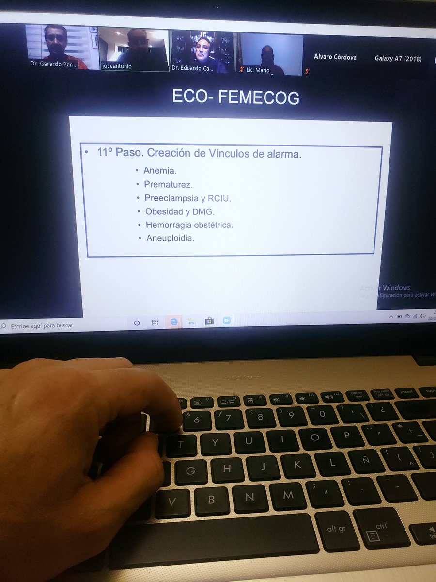 Gine_gerardopr's tweet photo. Trabajo en casa, Viernes por la noche...
#Ginecobstetra #FEMECOG #cuarentena https://t.co/x6kFUeHJJm