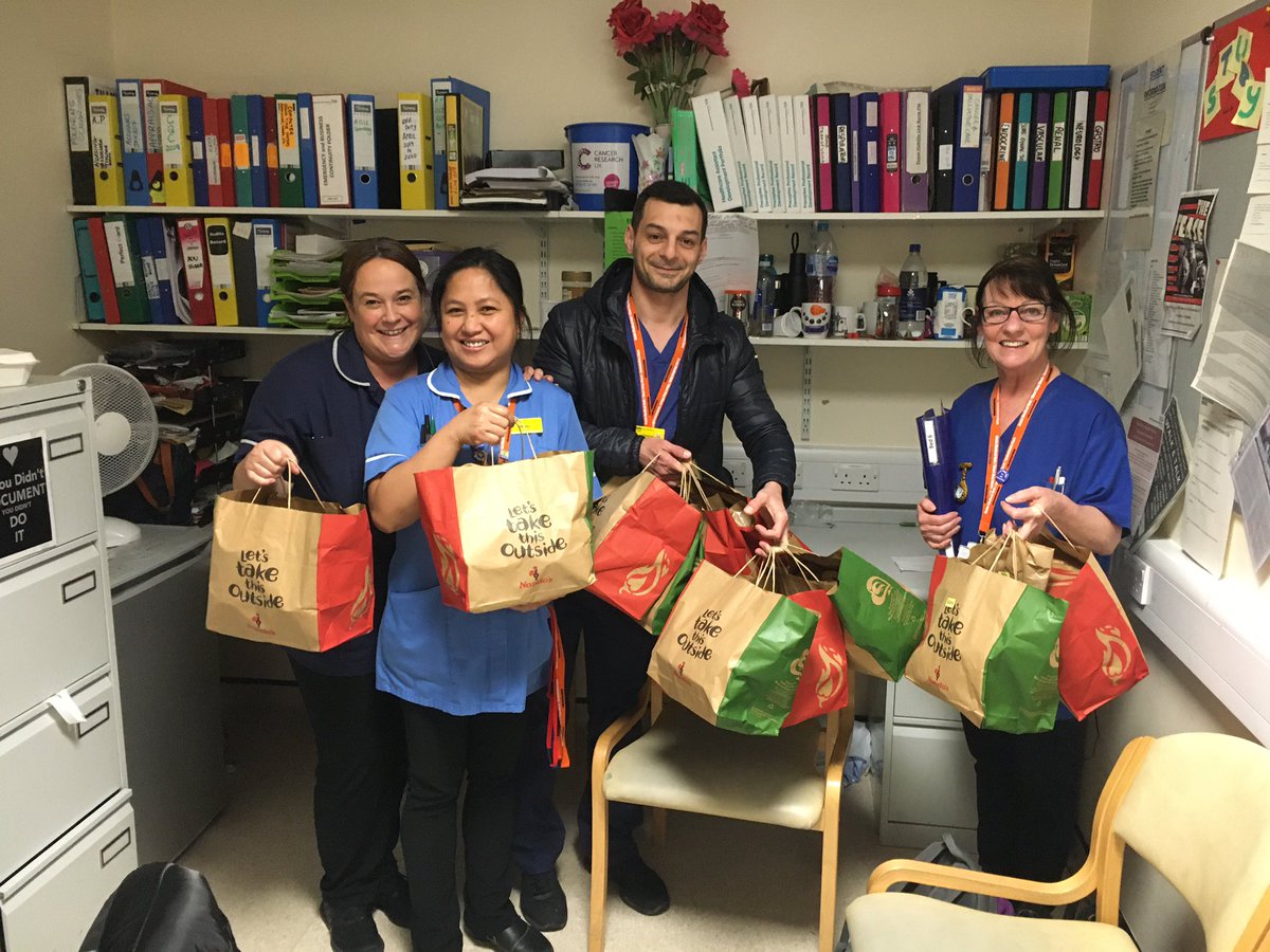 Thank you to @NandosUK Aylesbury for food donations Thursday evening #supportingNHS very much appreciated by staff at SMH @BucksHealthcare @angelabrooke15 @louisewaters @ParkerKirsten