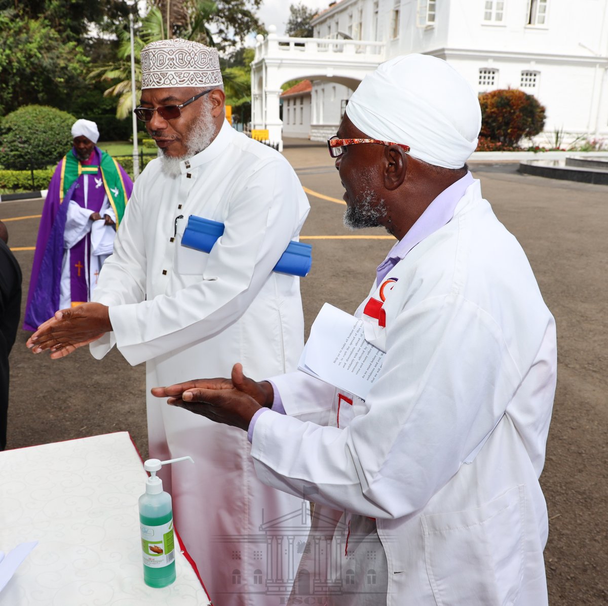 StateHouseKenya's tweet image. President Uhuru Kenyatta hosts a prayer service at State House, Nairobi to mark the National Day of Prayer on Coronavirus pandemic. The Service is led by a cross-section of religious leaders and is being broadcast live on all leading media stations.
| #NationalPrayerDay
