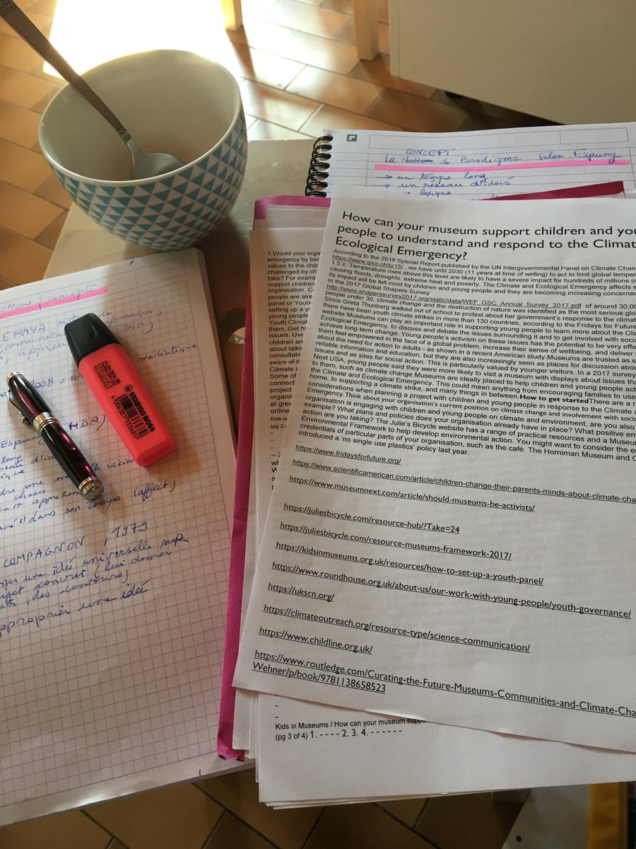 CGauthier123's tweet image. #ConfinementJour5 : état de l’art en communication environnementale :  relire les articles, thèses et HDR collectés pour avancer mon projet de recherche  ⁦#GeRCE ⁦@andreacate⁩ ⁦@mchambru⁩ ⁦@GRESEC1⁩ ⁦⁦@BenoitLafon⁩