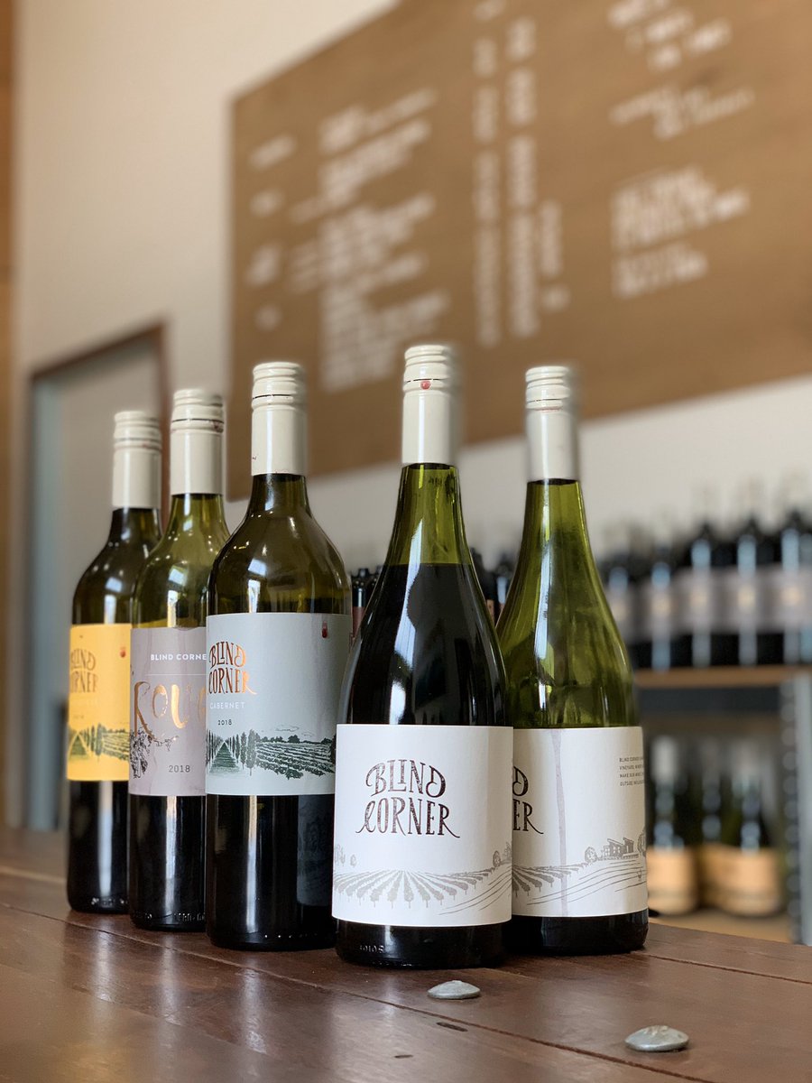 gramercypark's tweet photo. We’re holidaying in WA and supporting small businesses like we’ve been asked to do
#doitinWA #BlindCornerWines #Yallingup https://t.co/zvWdRptyqE