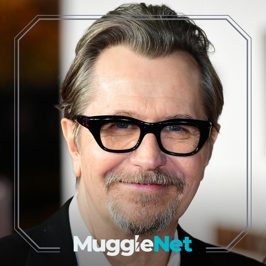 Happy birthday to Gary Oldman, who portrayed Sirius Black in the films! 