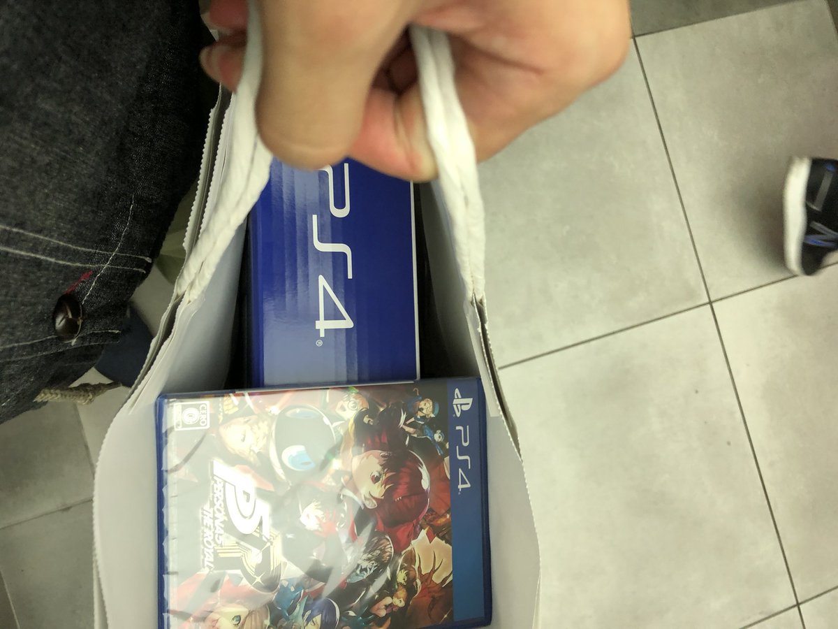 ビトゥー tweet media