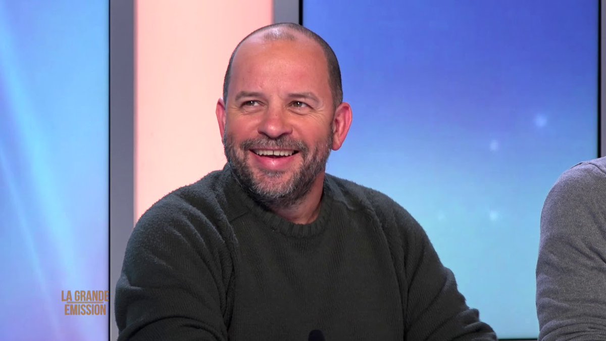 artetvin_vi's tweet image. En attendant la fin du #covid19... Présentation d&apos;#artetvin2020 par #LaurentBunan, président des #VigneronsindépendantsPACACorse, Sonja Barbier, responsable #artetvin et #TomHenderson artiste plasticien.
La Grande Emission de #PhilippeSalciccia #AzurTV
ow.ly/qfOG50yRNjf