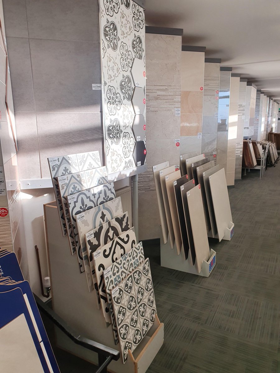 cutpricetiles's tweet photo. Have you visited our Thetford showroom recently? Located on the first floor this showroom is filled with fresh grouted displays, open and bright aisles and a friendly team to match. Pop along and we're sure you'll find inspiration for your project. https://t.co/Ozp0nm5qik https://t.co/tYYh5DLyh2