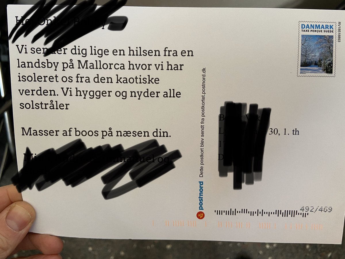 StevenBiccard's tweet photo. Så var i der igen @postnorddk 🤦🏼‍♂️ Jeg bor nr. 28, 5.sal. Altså 4 etager og en hel opgang fra modtagerens adresse.. Jeres never ending lave niveau er til grin! Ps. Jeg skal nok sørge for at det havner det rigtige sted.. Selv tak https://t.co/tdti6WlJEz
