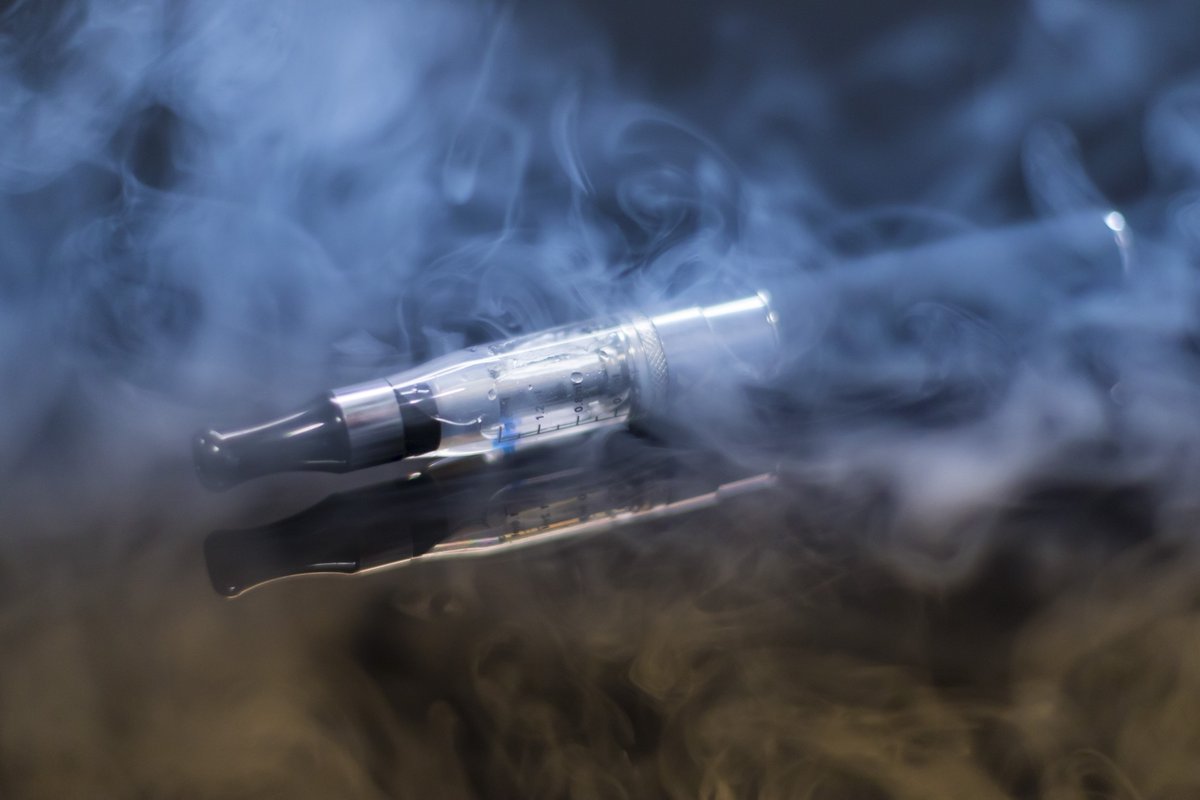 ians_india's tweet image. A team of #US researchers has discovered six substances that have a strong link to bladder #cancer in the urine of people who had used #electroniccigarettes and, sometimes, other tobacco products.

Photo: IANS