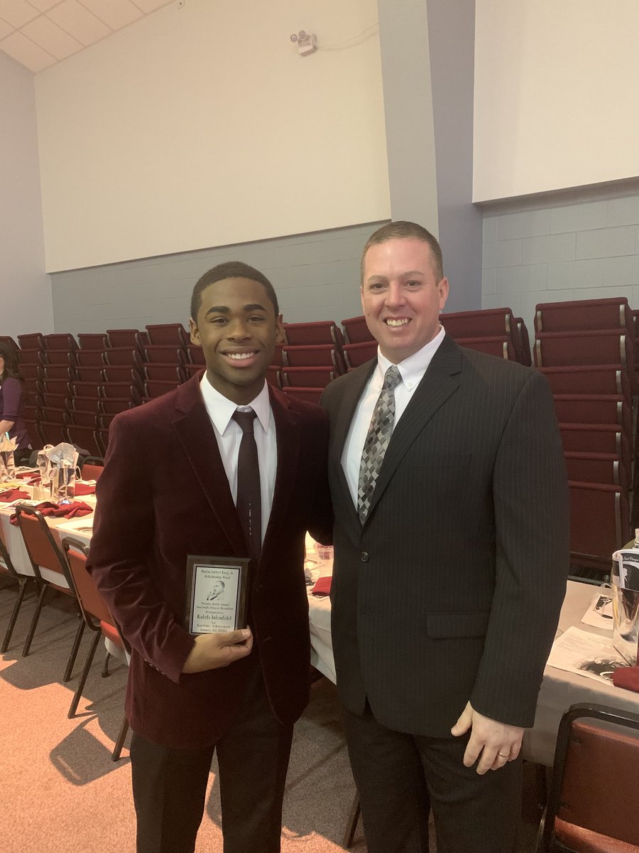 Shawg12's tweet photo. Better late than never......congratulations to Kaleb Ihlenfeld for receiving an MLK scholarship. I also gave him the best dressed award. #sweetjacket #welldeserved #westmschools https://t.co/eUehQMkUl7