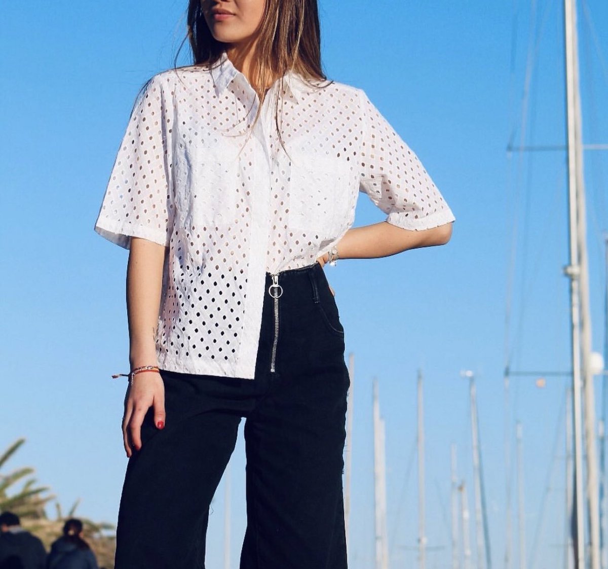 BasicafPk's tweet image. Isn’t this the perfect summer shirt?