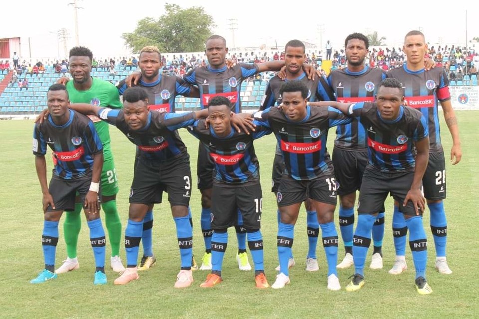 FBPredictions's tweet photo. ⚽ #Interclube vs #CRDLibolo
🇦🇴 #Girabola
🏟️ Estádio 22 de Junho
📊 Preview: https://t.co/hJ6s5gEtZY https://t.co/up7oZVmuh4