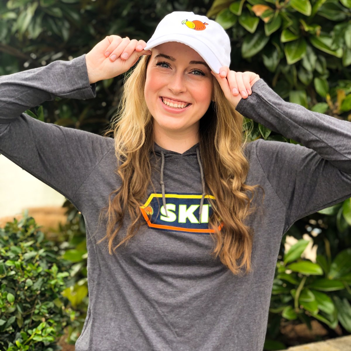 SkiCitrusSoda's tweet photo. Can't wait to see if you're a giveaway winner? These SKI merch items are ‼️ ON SALE ‼️ right now! Check it out: https://t.co/csEYNZmK3S. #ItsAlwaysSKISeason #SKICitrusSoda #SKISwag https://t.co/MoXkIUq61s