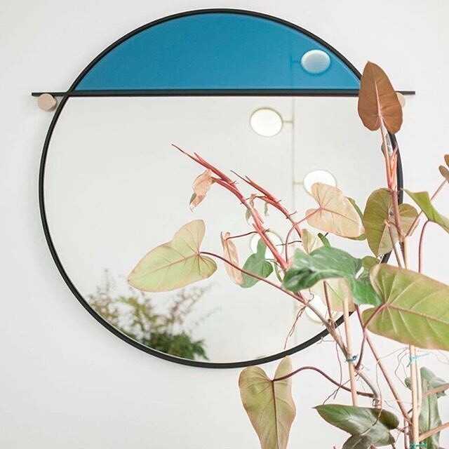 Reflection by the Abal Mirror.⁠⠀
⁠⠀
The Abal Mirror collection is made from simple geometries with a metal frame dividing the mirror in half with an upper panel of painted glass.⁠⠀ ift.tt/2Qwyg7e