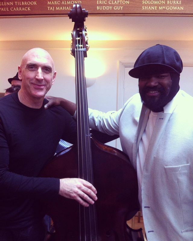 Taking a break during a recording session back in 2013 with American singer-songwriter, actor &amp; presenter Gregory Porter! Also note the names above our heads in Jools Holland’s studio of numerous other artists we’ve recorded with there. 😉👌 ift.tt/2WzblvO