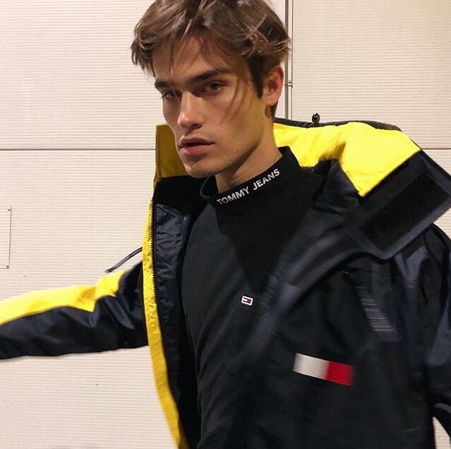 axelementaire's tweet photo. 𝗔𝘅𝗲𝗹 𝗙𝗮𝗹𝗸 

ﻬ

⠀⠀𝗟𝗶𝘃𝗶𝗻' 𝙚𝙖𝙨𝙮, 𝗹𝗶𝘃𝗶𝗻' 𝙛𝙧𝙚𝙚
⠀⠀𝗦𝗲𝗮𝘀𝗼𝗻 𝘁𝗶𝗰𝗸𝗲𝘁 𝗼𝗻 𝗮 𝗼𝗻𝗲 𝘄𝗮𝘆 𝙧𝙞𝙙𝙚
⠀⠀𝗜'𝗺 𝗼𝗻 𝘁𝗵𝗲 𝗵𝗶𝗴𝗵𝘄𝗮𝘆 𝘁𝗼 𝙝𝙚𝙡𝙡

ﻬ https://t.co/tkfX7kzDyo