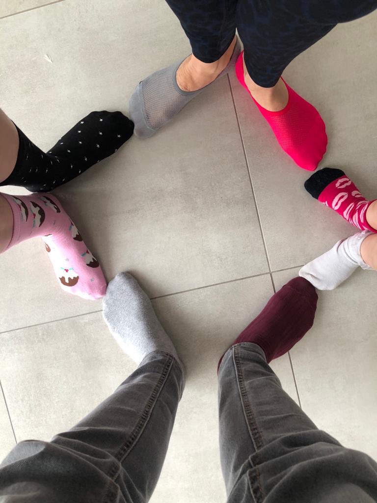 OfficialBWFC's tweet photo. 🧦 Wanderers skipper Jason Lowe and his family showing their support by rocking odd socks on #WDSD2020! 👏🏻

#BWFC 🐘🏰 https://t.co/hEooLzb9XW