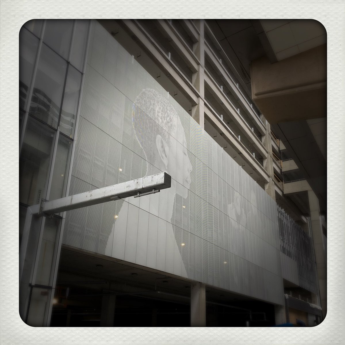 MarcAHeadrick's tweet photo. Silver Ramp #Artwall #progress at #Minneapolis #StPaul Internaional Airport. https://t.co/S1pCxVSHsf