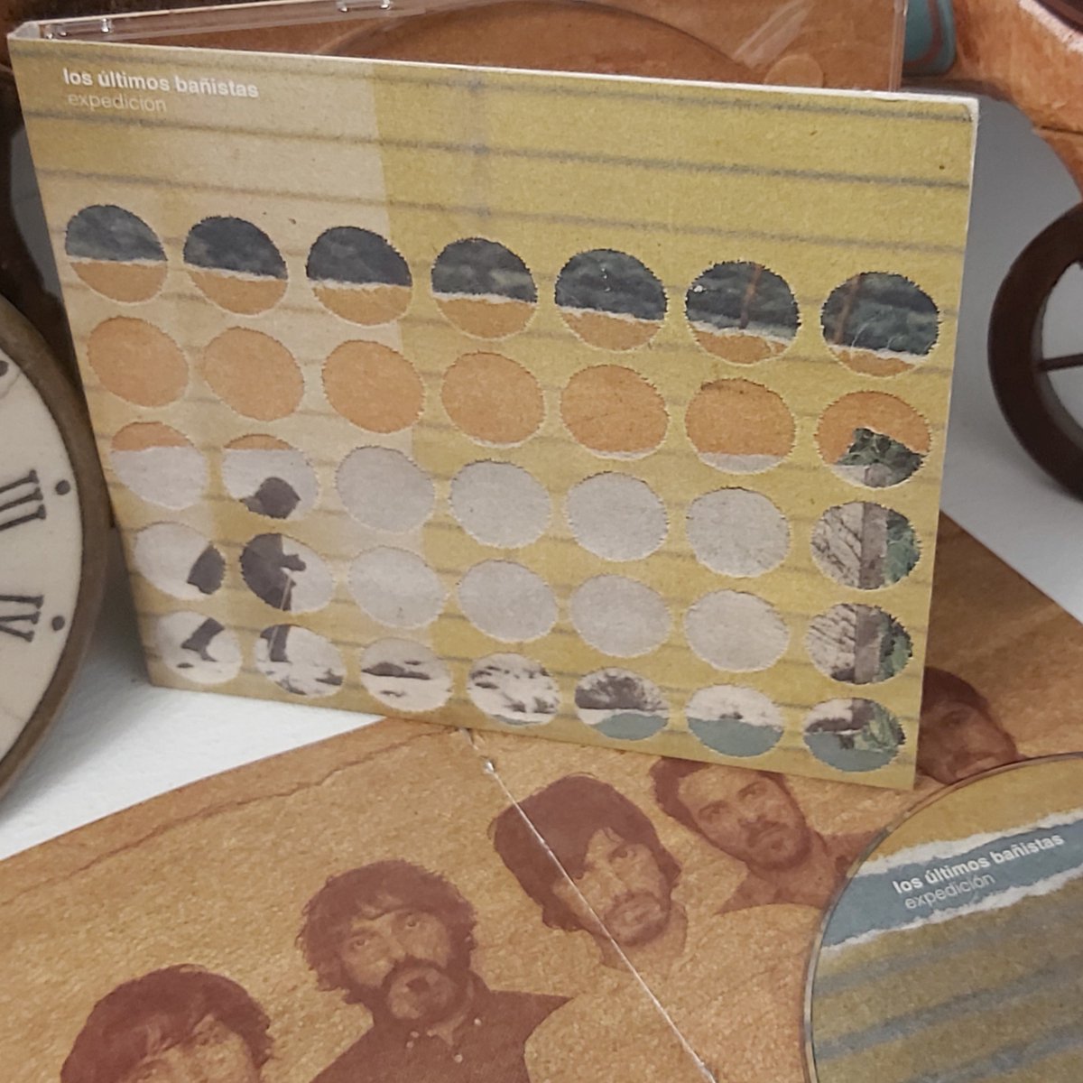 Un disco BUENO para la cuarentena 6 <a href="/sonbuenos/">Son Buenos</a> #expedición <a href="/LUBmusica/">Los Últimos Bañistas</a> 
#undiscoaldia #undiscobueno #YoMeQuedoEnCasa