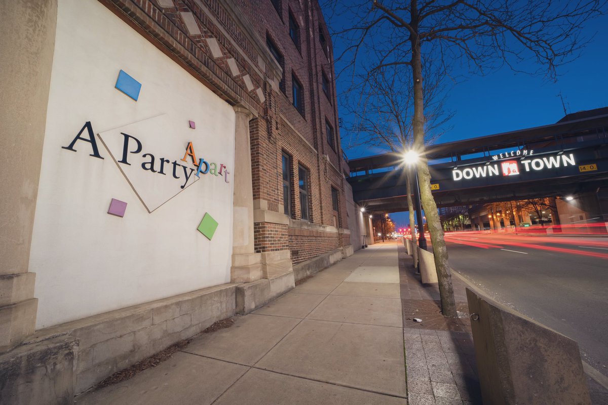 aPartyApart's tweet photo. It is inspiring seeing so much love and support for Fort Wayne businesses during this scary time. We are fortunate to be a part of such a wonderful city. #fortwaynetogether https://t.co/qeNg1A3n84