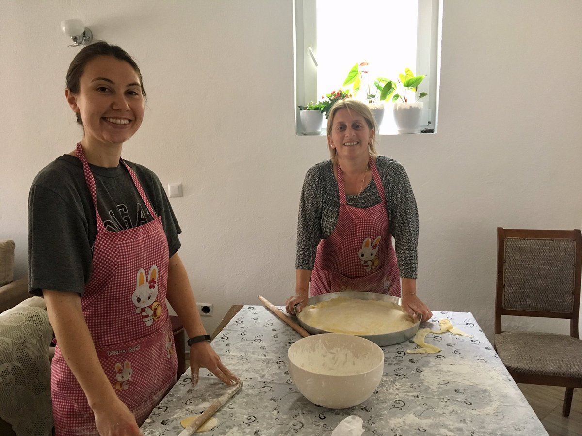 Simone_KLYES's tweet photo. Safely home after weeklong #peacecorps evac...and missing my host mom so much 😭 she was my best friend during service and not only taught me about my community, the language, and culture, but showed me what true selflessness, love, and strength are.❤️ #howiseepc #IWD2020 https://t.co/ZnF3Y9ep75